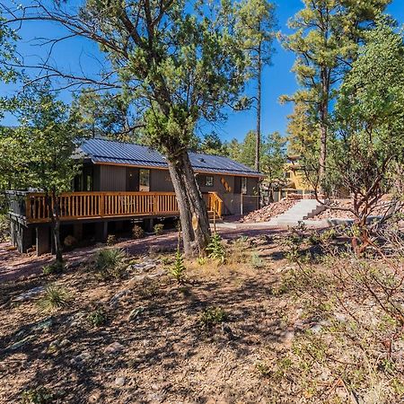 The Pine House - Cozy Mid-Century Modern, Pet-Friendly Villa Eksteriør billede