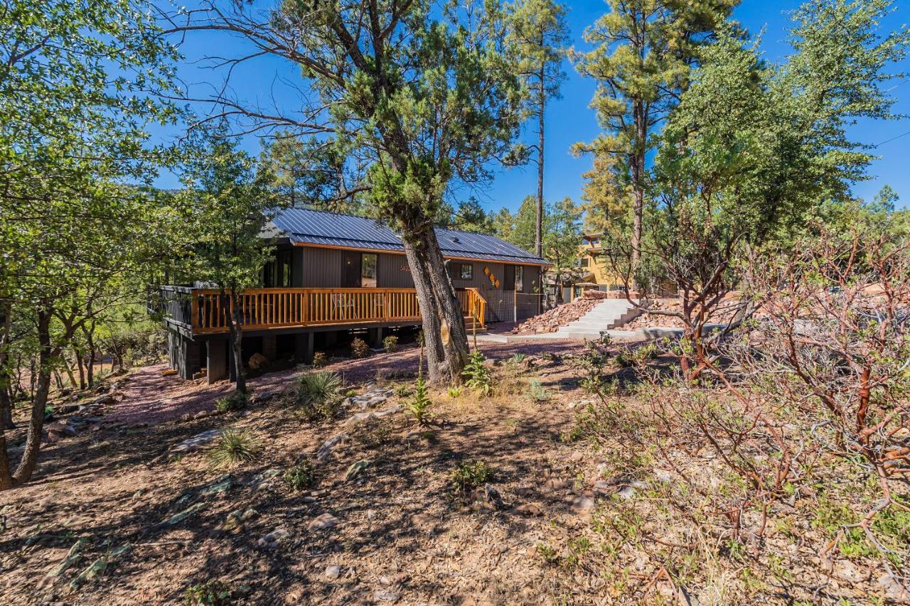 The Pine House - Cozy Mid-Century Modern, Pet-Friendly Villa Eksteriør billede